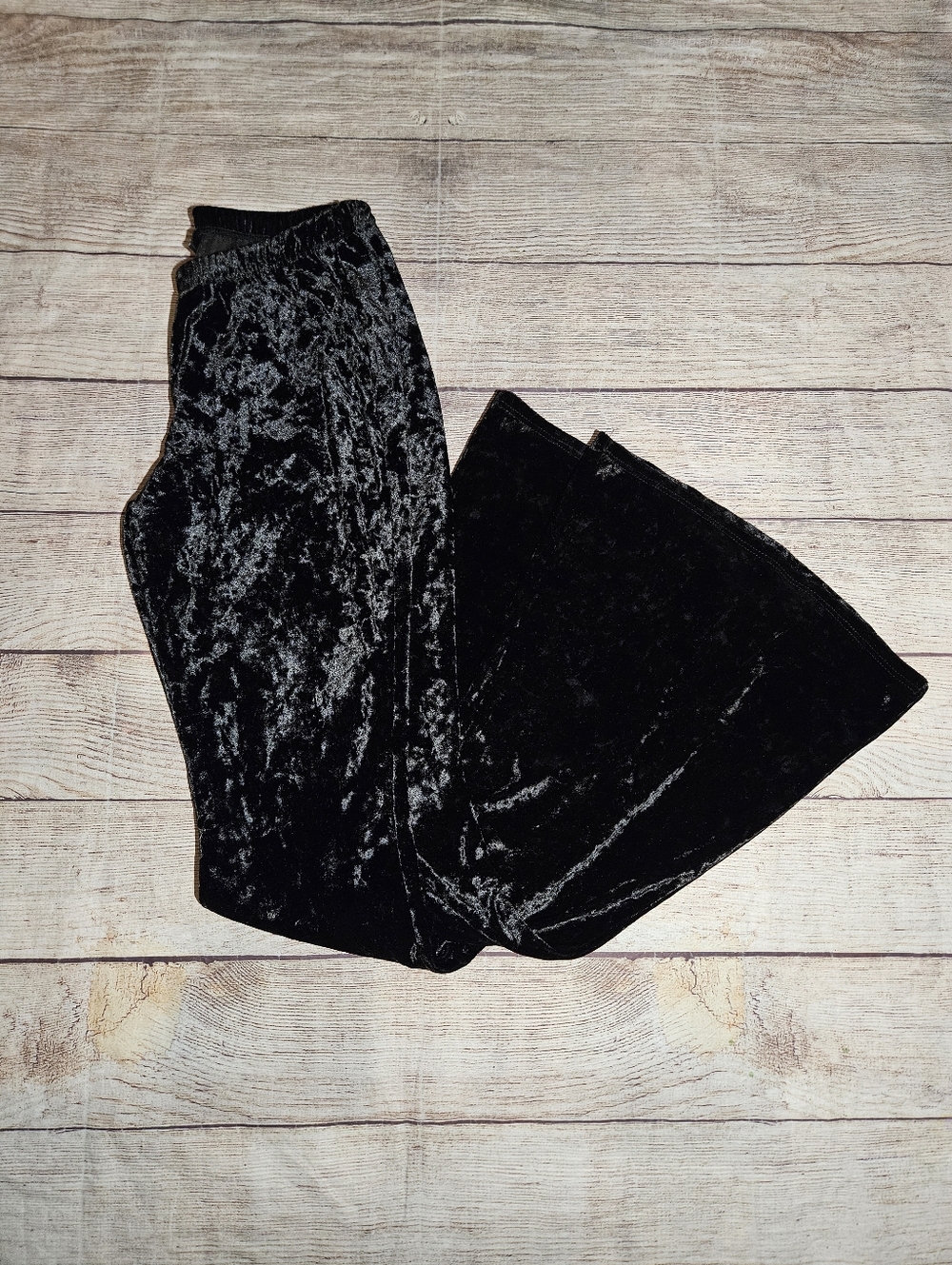 Rue 21 gothic Y2k black crushed velvet wide leg bellbottom pants